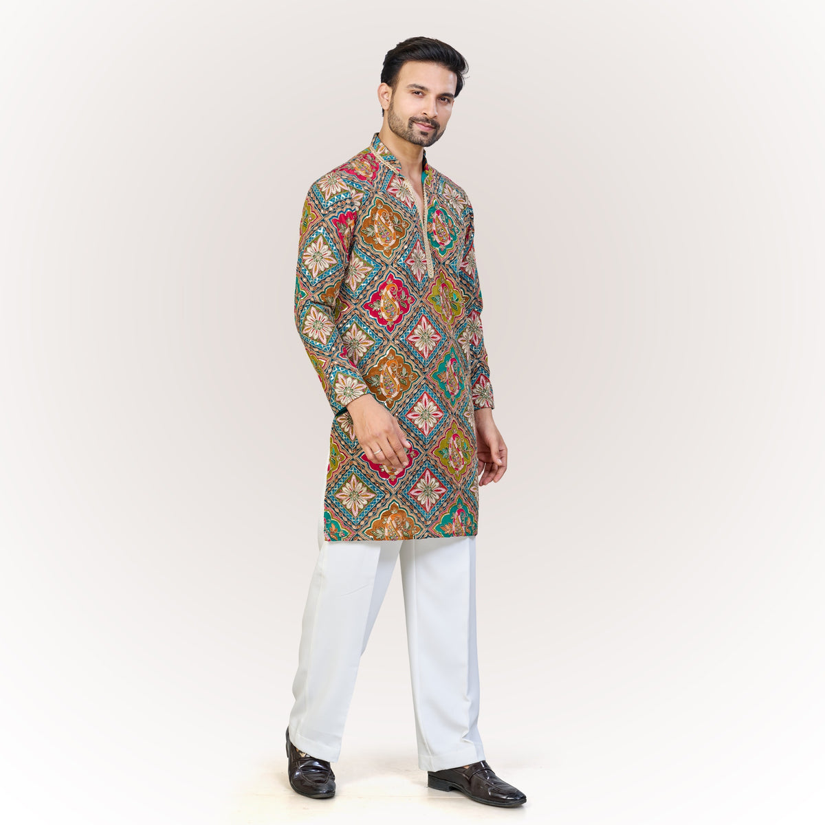 "Anand" Premium position print and embroidey kurta.(wide pants included)
