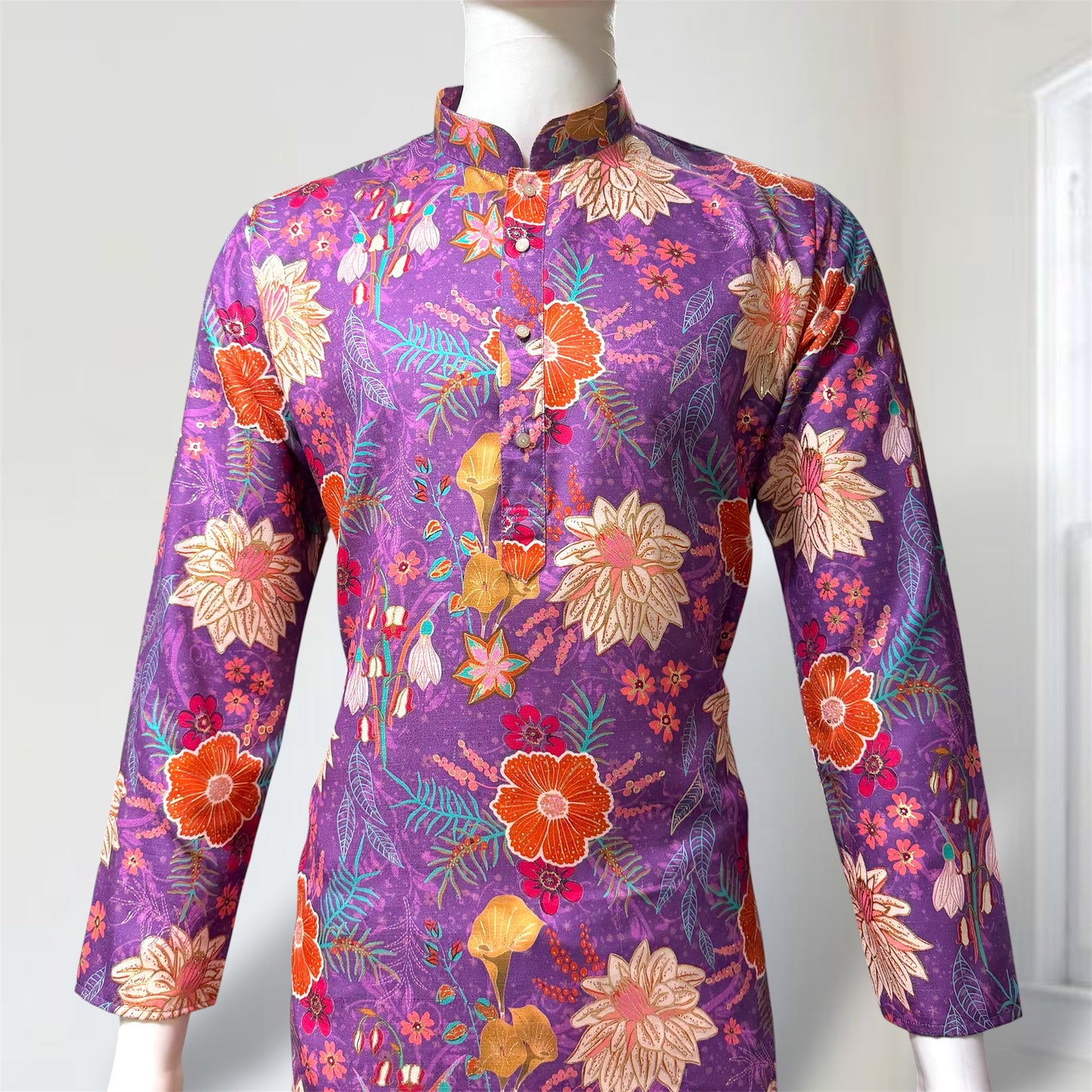 "Mishay" Digital and foil printed kurta.