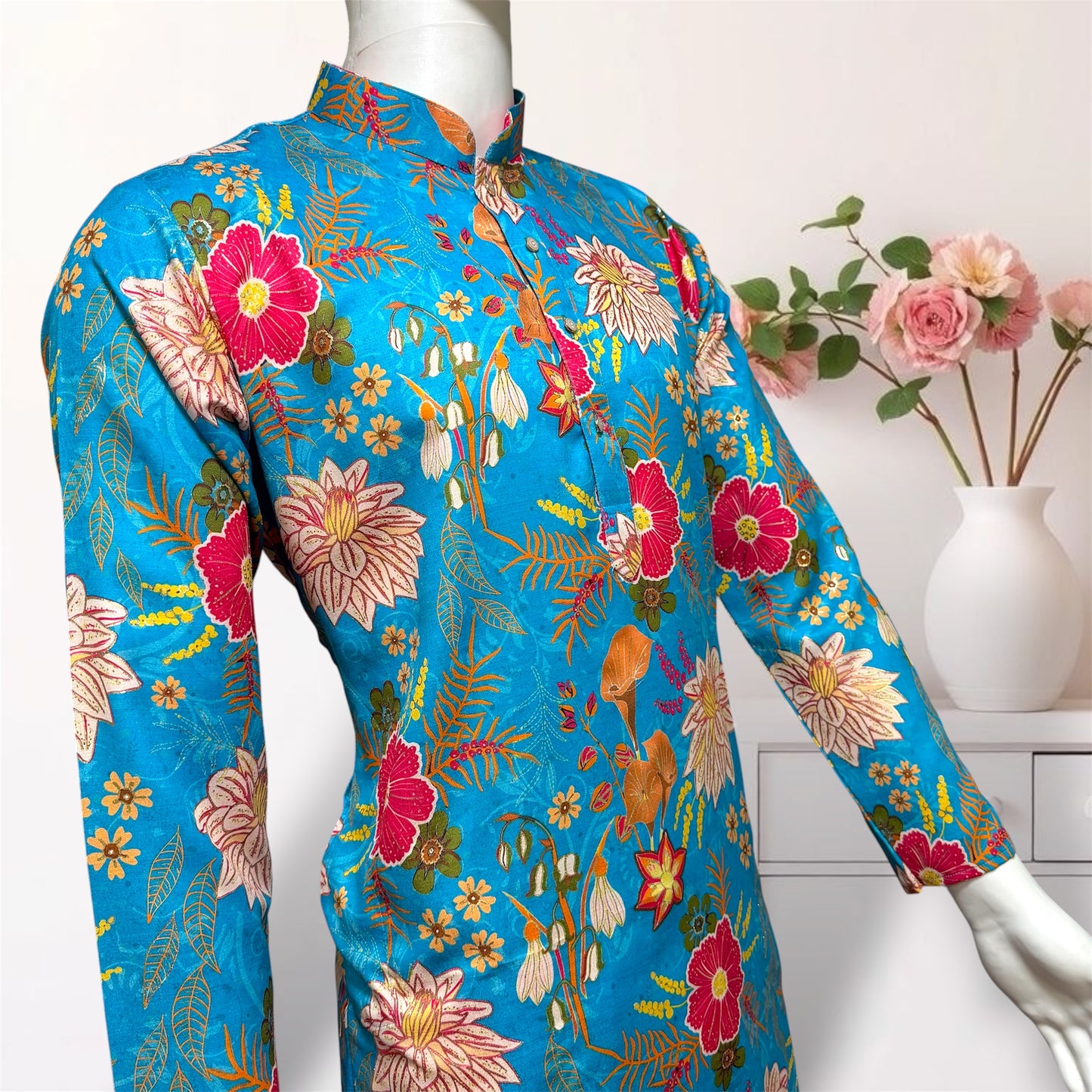 "Mishay" Digital and foil printed kurta.