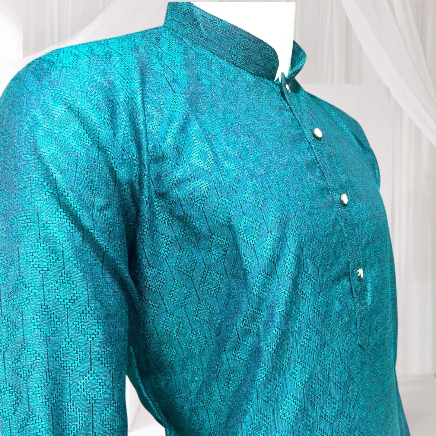 "Tarav" Self weave fabric kurta.
