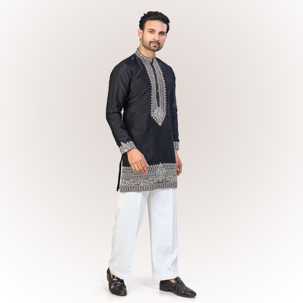 "Nahush" Premium thread embroidery kurta with lining.(wide pants included)